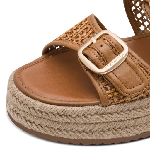 TAMARIS vastag platform talpas 2 pántos vagány cognac papucs 