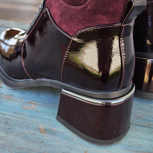 EPICA kis sarkas elegáns bordó bőr bokacsizma 