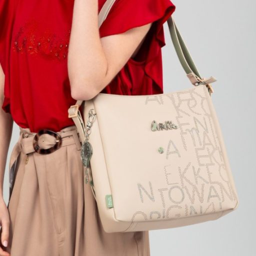 Anekke Alma hátizsákká alakítható táska 