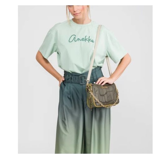 Anekke Essentials barna keresztpántos táska 