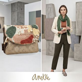 Anekke Blossom pénztárca fedéllel 