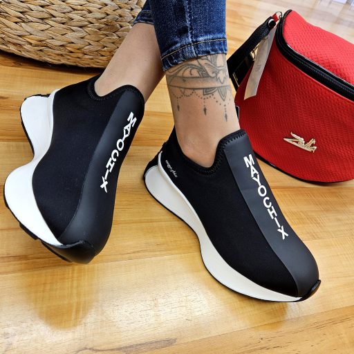 MAYO CHIX extra trendi fekete-fehér slip-on