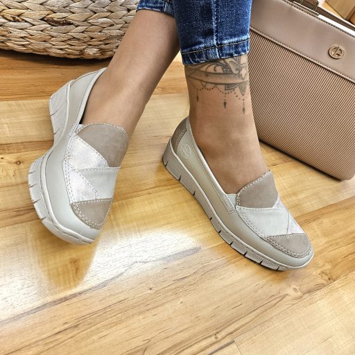 RIEKER emelt talpú bézs slip-on