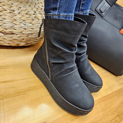 RIEKER platform talpas ráncolt fekete bakancs