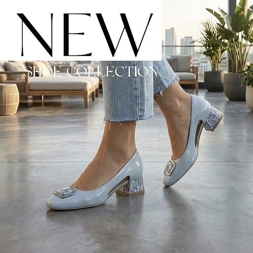 VIA ROMA gyönyörű világoskék elegáns kis sarkas pumps 