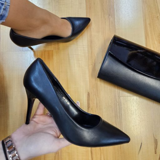 Co csini fekete pumps