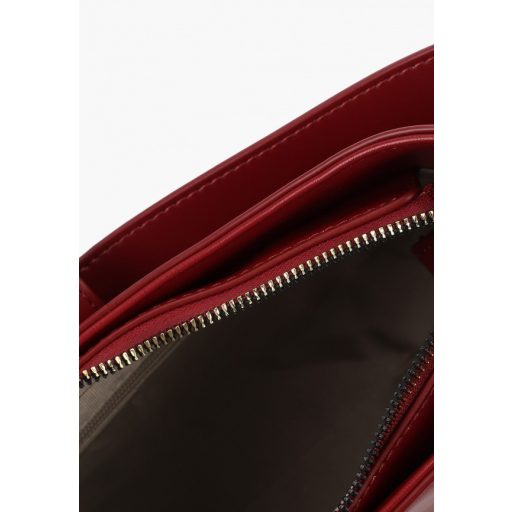 DAVID JONES váll,- és oldaltáska különleges csatos elegáns bordó