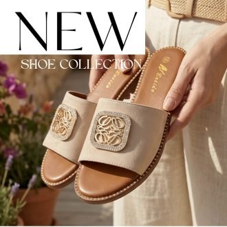 Bos lapos talpú strasszköves kockadíszes bézs papucs 