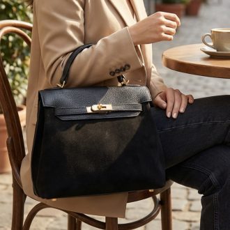 Kézi,- váll,- és oldaltáska bőr elegáns fekete 